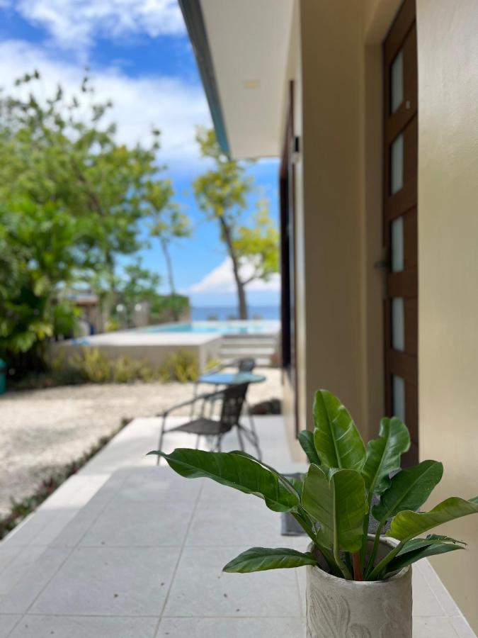 Southseas Beach Resort And Dive Center Santander Esterno foto