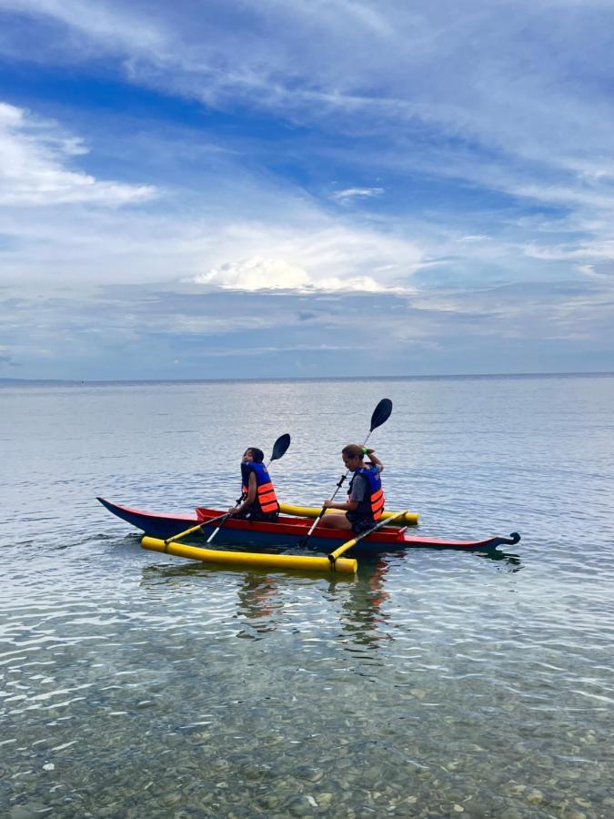 Southseas Beach Resort And Dive Center Santander Esterno foto